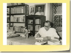 1968: At official residence of Vice Chancellor, Photo: Shukdev Bhachech (UJ-S12)