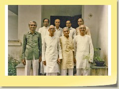'Setu'Diwali 1986: Front: Raghuveer Chaudhari, Pannalal Patel, Kishansinh Chavada. Back: Chandrakant Sheth (left), Bholabhai Patel (extreme right)  (UJ-O19)